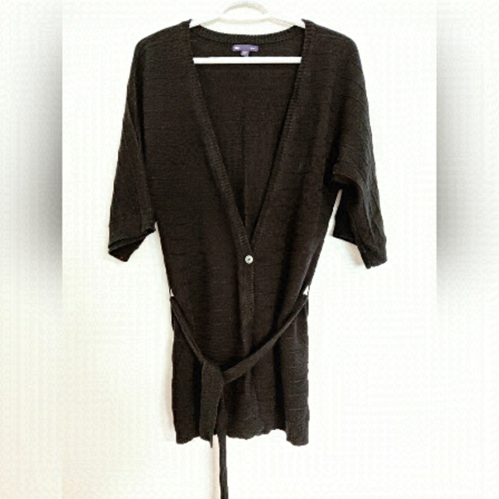 GAP women's Size M black button down mid length short sleeve cardigan with belt
